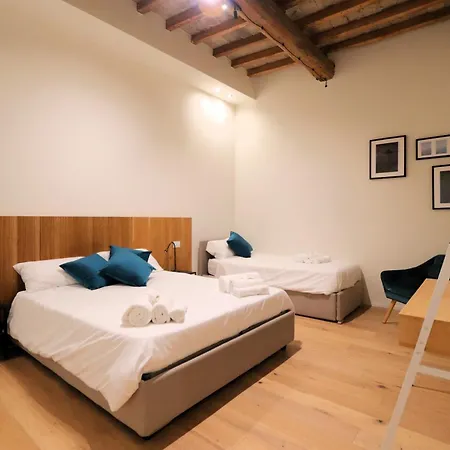 Accademia Il Tuo Nel Centro Storico Di